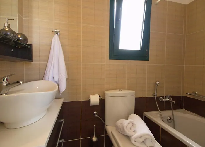 Yianna * Karavádhos